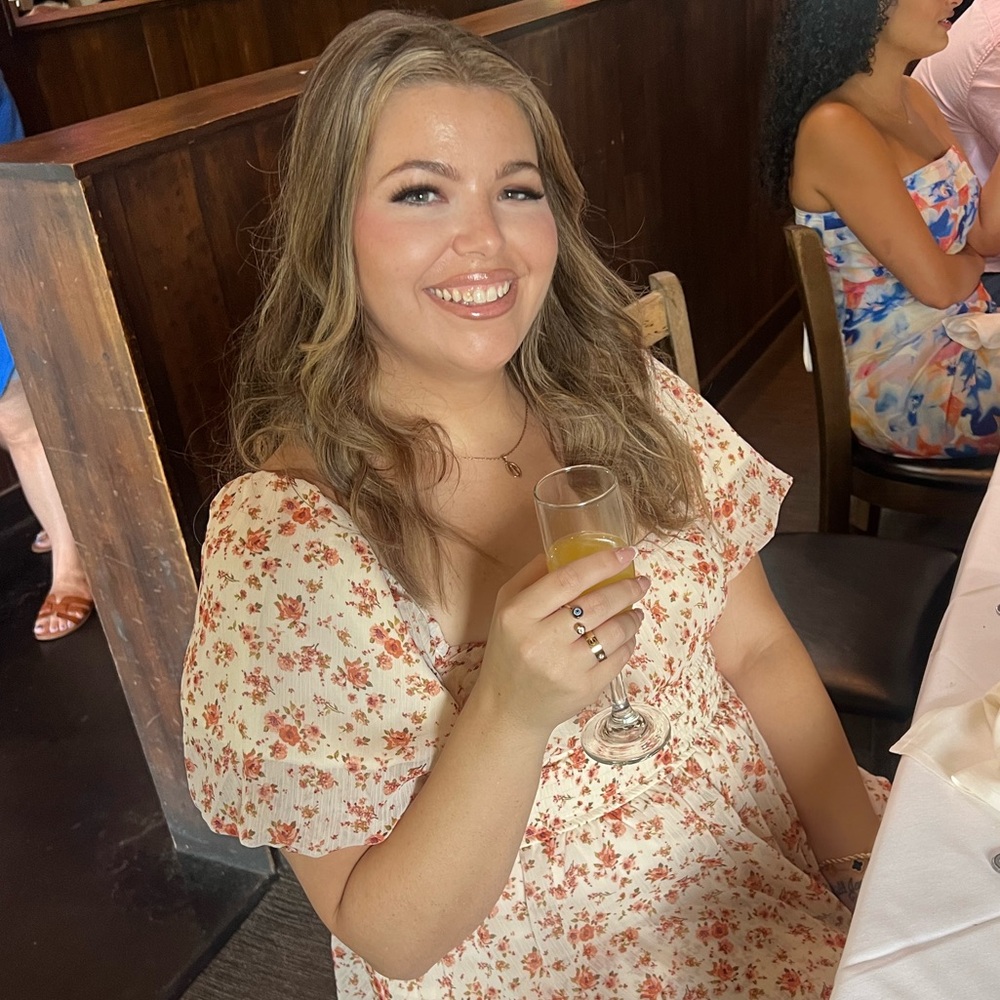 Meet your Posher, Madison